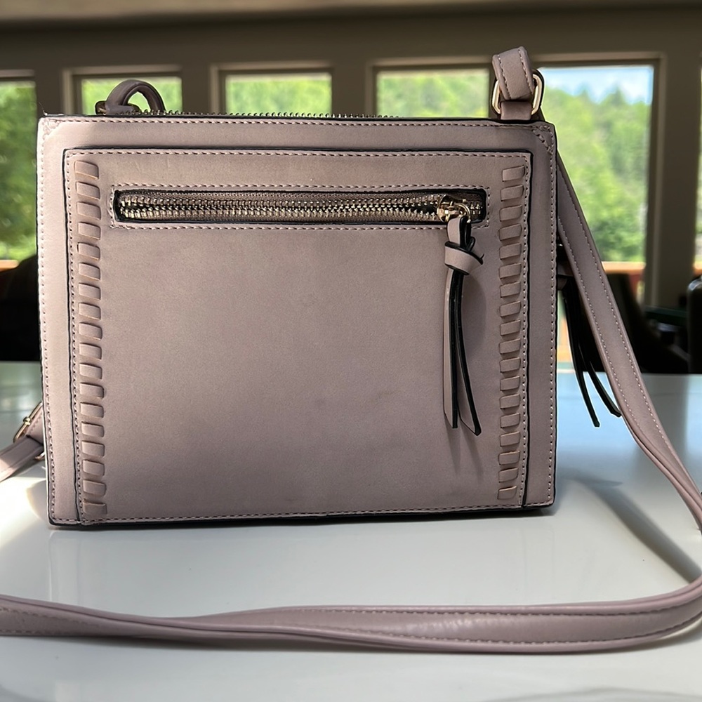Lilac crossbody bag